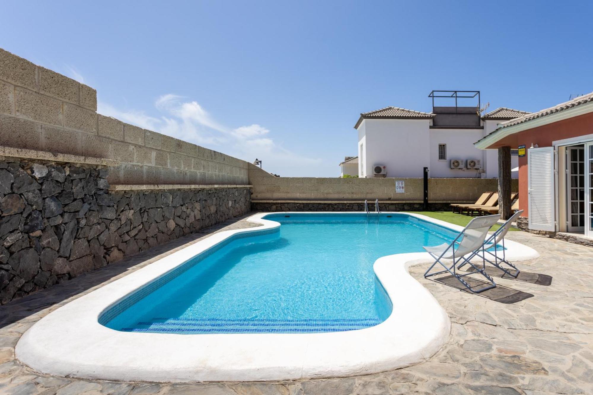 Villa Chloe Costa Adeje Tenerifesummervillas Giant Private Pool 11 Meters Long Dış mekan fotoğraf